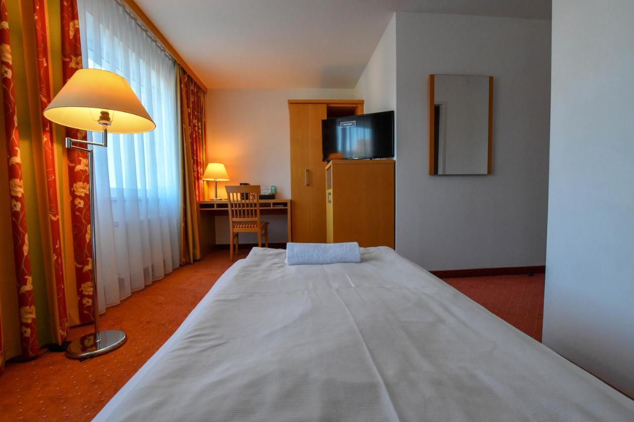 Motel55 - Nettes Hotel Mit Self Check-In In Villach, Warmbad エクステリア 写真