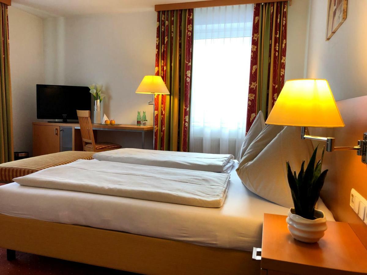 Motel55 - Nettes Hotel Mit Self Check-In In Villach, Warmbad エクステリア 写真